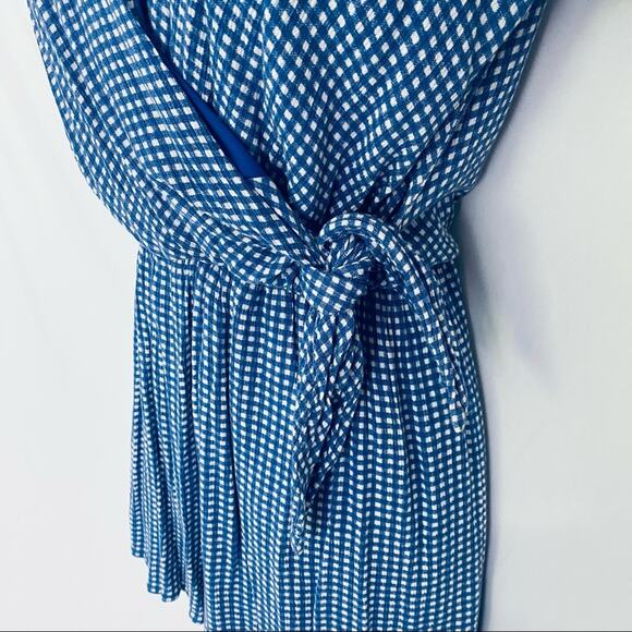 Everly Side Tie Romper Size Small - Picture 5 of 11